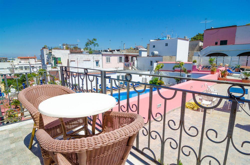 Hotel Flora Wellness & Beauty Ischia Buitenkant foto