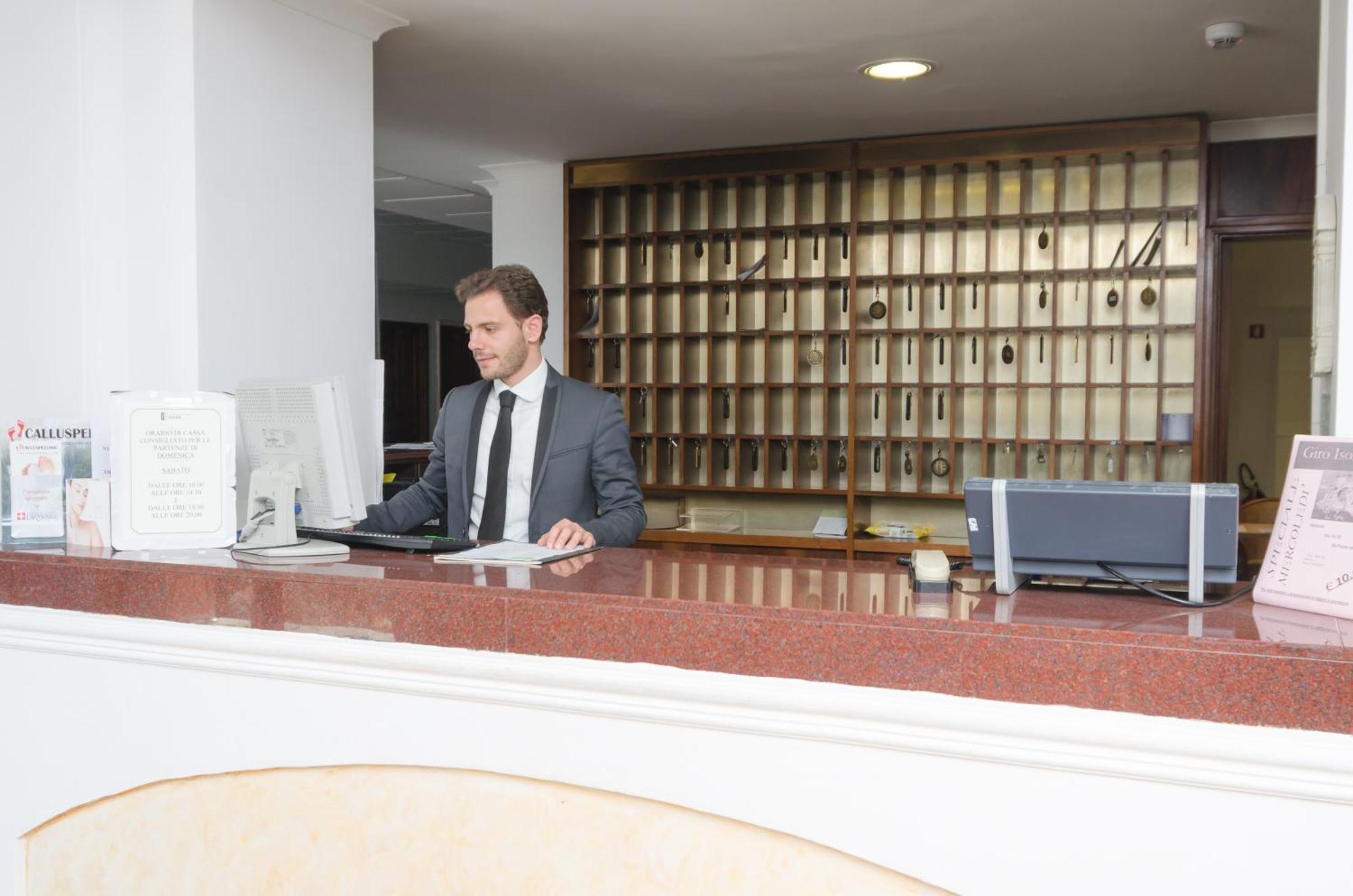 Hotel Flora Wellness & Beauty Ischia Buitenkant foto