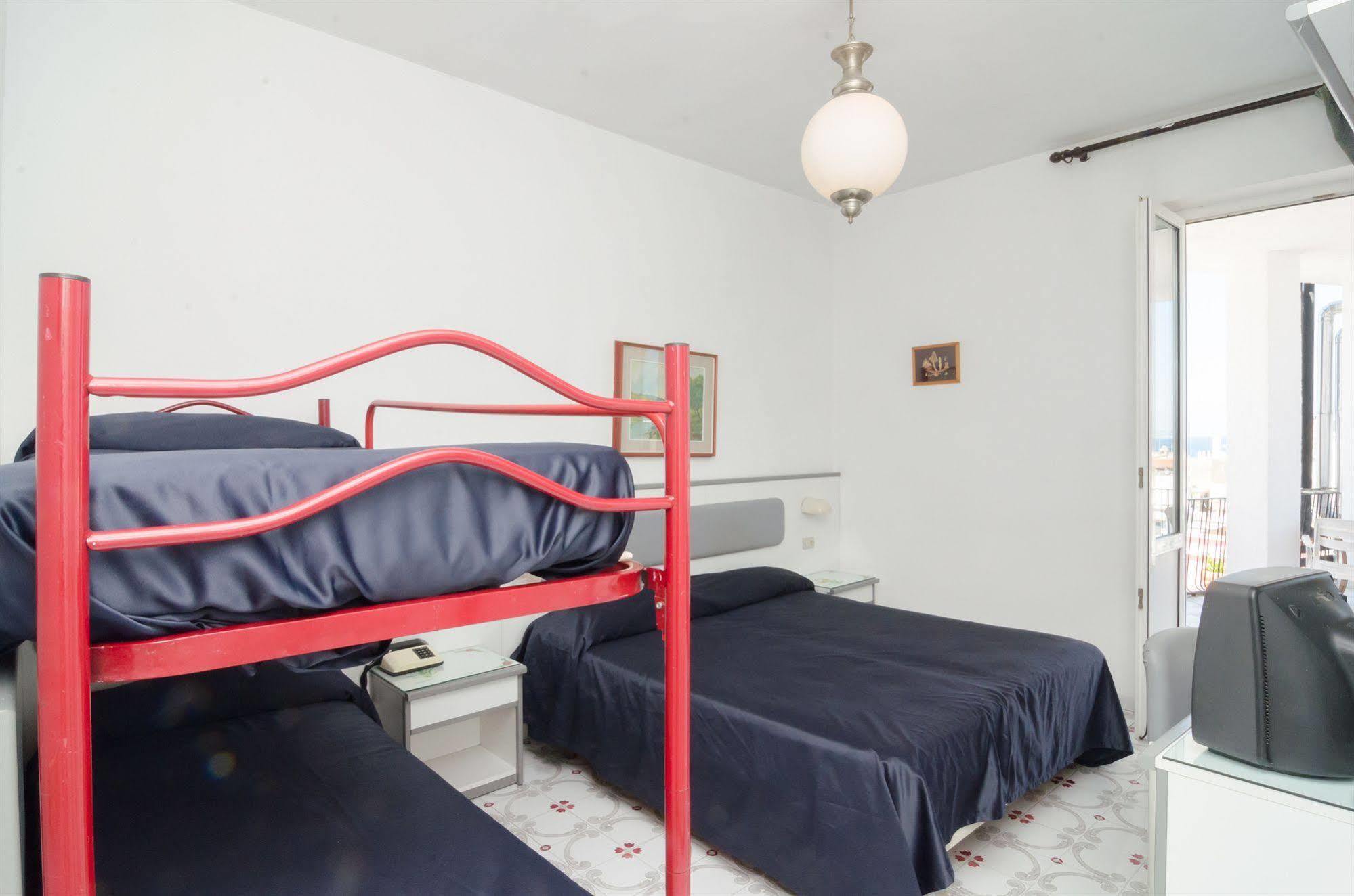 Hotel Flora Wellness & Beauty Ischia Buitenkant foto
